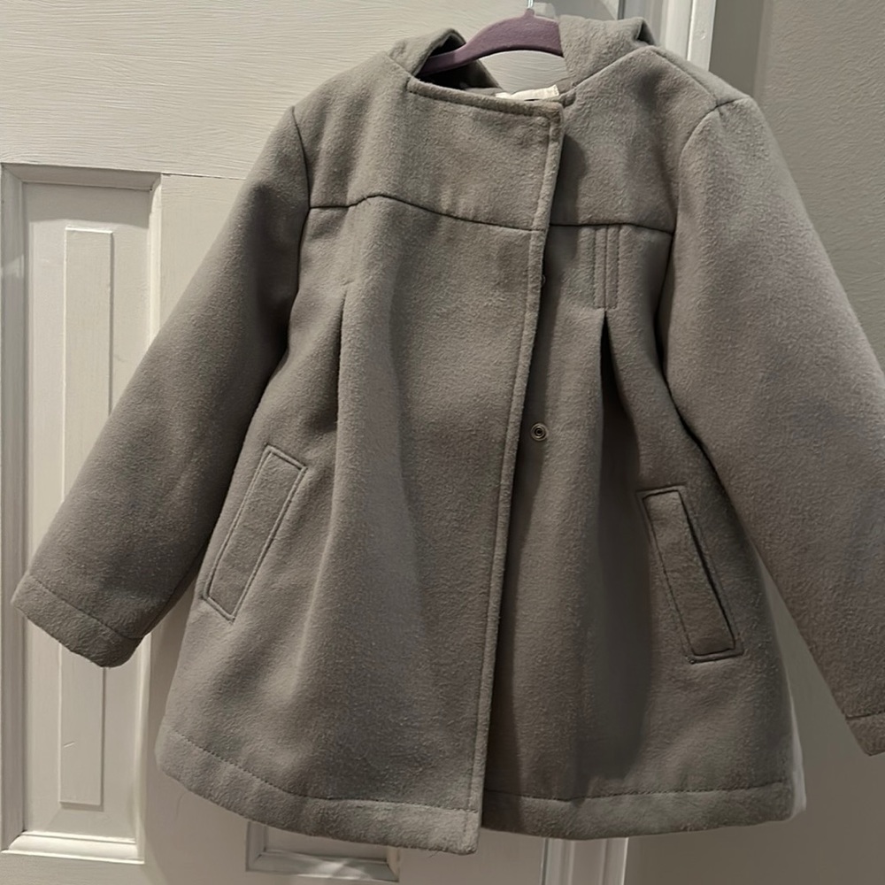 Old Navy size 4T gray pea coat with hood.
